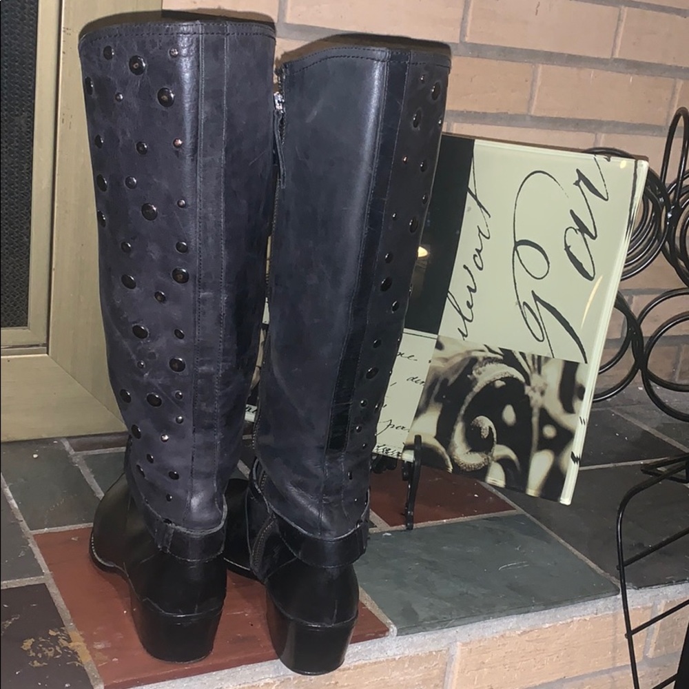 Libby Edelman Tall Riding Boots Size 8 Black Stud DB1 - Picture 5 of 16